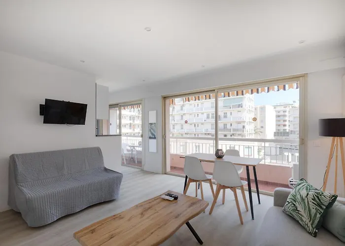 Eden Docteur Hochet 100 M Des Plages 3 Couchages Ou 4 Si 2 Enfants