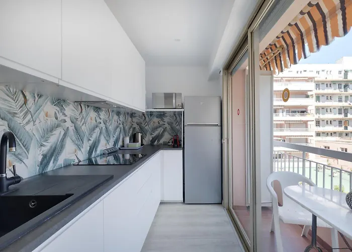 Eden Docteur Hochet 100 M Des Plages 3 Couchages Ou 4 Si 2 Enfants