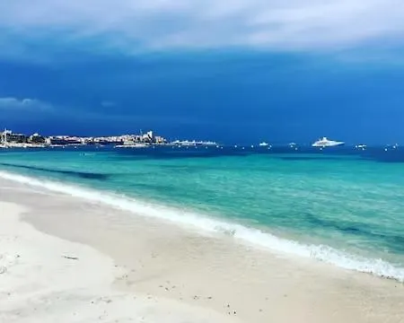 Eden Docteur Hochet 100 M Des Plages 3 Couchages Ou 4 Si 2 Enfants * Αντίμπ